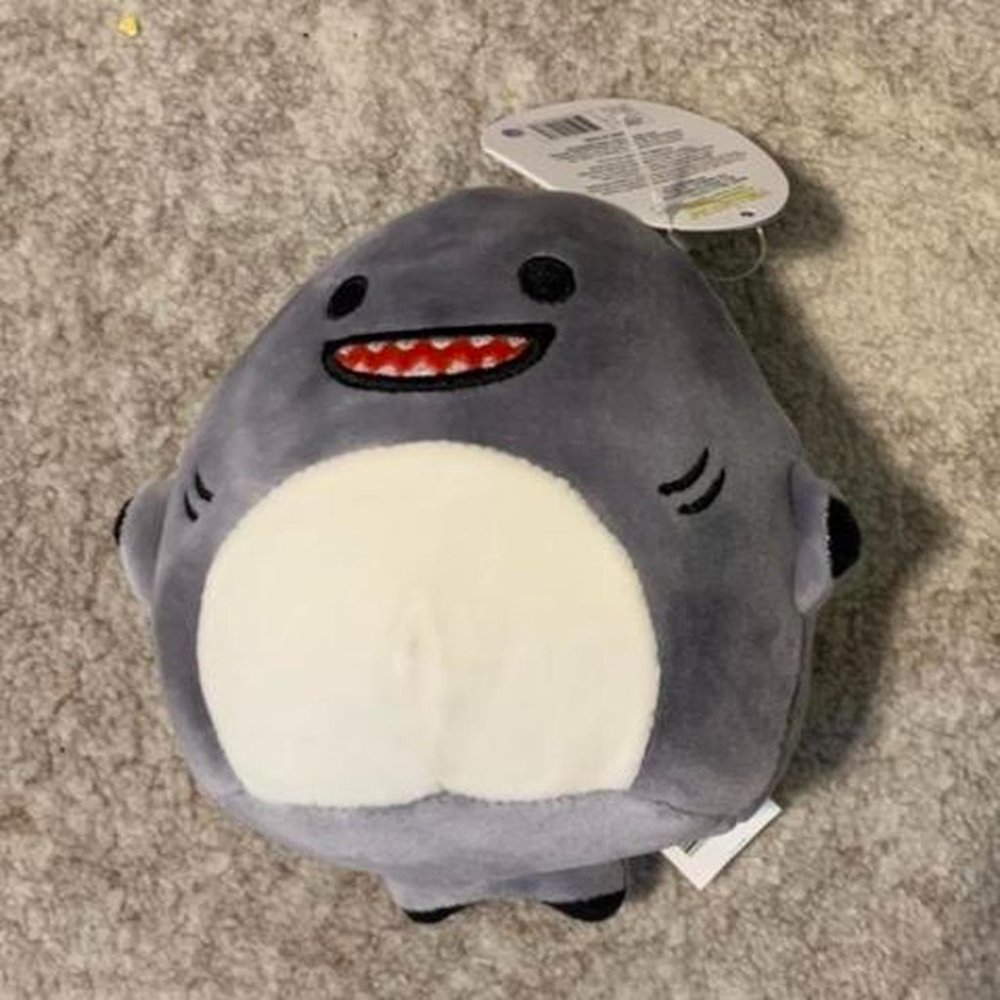 new with tags - 5 inch gordon the black tipped reef shark squishmallow